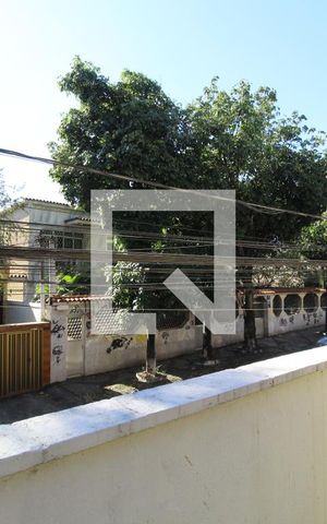 Casa à venda com 342m², 3 quartos e 7 vagasFrente da casa - Vista