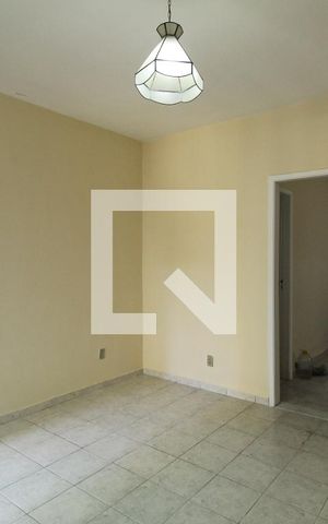 Casa à venda com 342m², 3 quartos e 7 vagasEdícula - Sala
