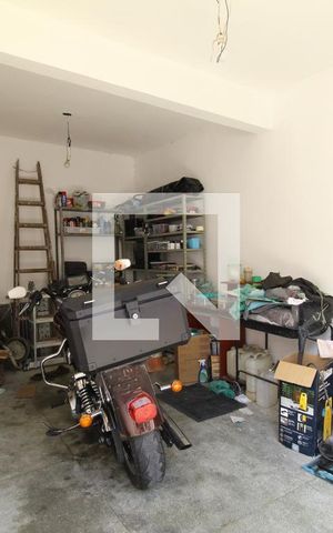 Casa à venda com 342m², 3 quartos e 7 vagasEdícula - Garagem