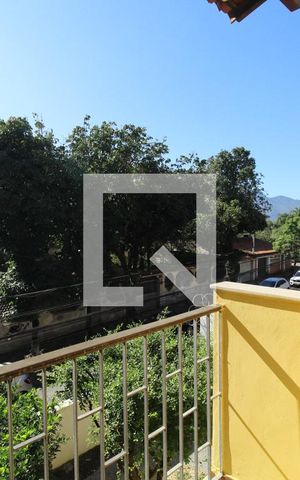 Casa à venda com 342m², 3 quartos e 7 vagasSuíte - Varanda
