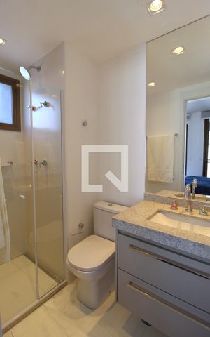 Studio para alugar com 29m², 1 quarto e sem vagaBanheiro da Suíte