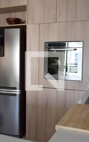 Apartamento à venda com 72m², 2 quartos e 2 vagasCozinha