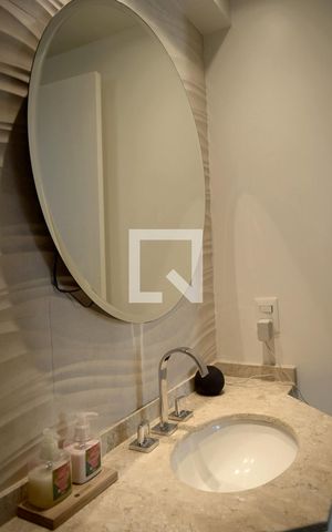 Apartamento à venda com 72m², 2 quartos e 2 vagasBanheiro da Suíte 2