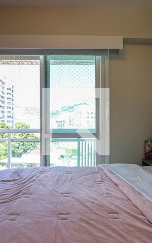 Apartamento à venda com 120m², 2 quartos e 2 vagas Apartamento à venda com 120m², 2 quartos e 2 vagasQuarto Suite
