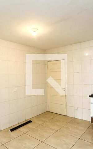 Casa à venda com 80m², 3 quartos e 1 vaga Casa à venda com 80m², 3 quartos e 1 vagacozinha americana