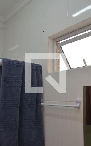 Casa para alugar com 100m², 3 quartos e 1 vagaBanheiro da Suíte 2
