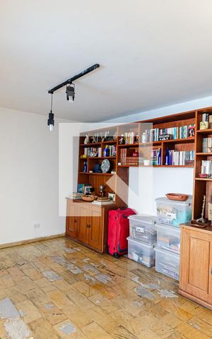 Apartamento à venda com 236m², 4 quartos e 3 vagas Apartamento à venda com 236m², 4 quartos e 3 vagasCobertura