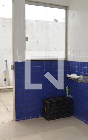 Apartamento à venda com 55m², 2 quartos e 1 vagaCozinha