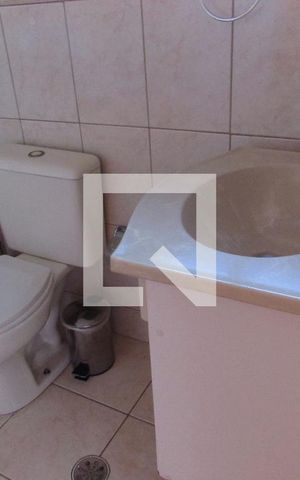 Casa para alugar com 187m², 4 quartos e 2 vagasBanheiro da Suíte 1