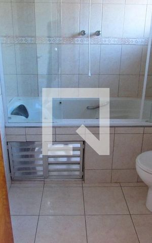Casa para alugar com 187m², 4 quartos e 2 vagasBanheiro da Suíte 1