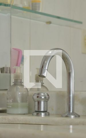Apartamento à venda com 108m², 3 quartos e 1 vagaBanheiro 