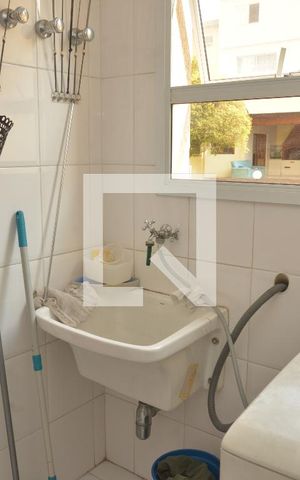 Apartamento à venda com 108m², 3 quartos e 1 vagaÁrea de Serviço