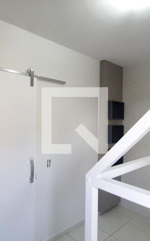 Casa para alugar com 70m², 2 quartos e 2 vagasQuarto 1