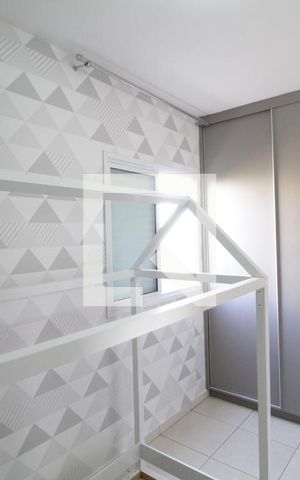 Casa para alugar com 70m², 2 quartos e 2 vagasQuarto 1