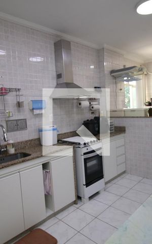 Apartamento à venda com 86m², 2 quartos e 1 vagaCozinha
