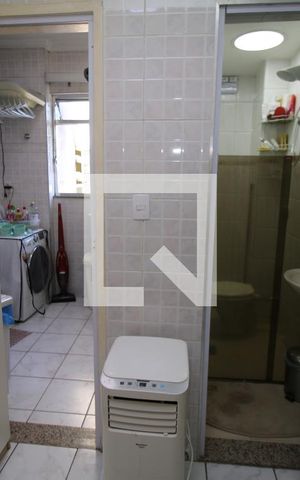 Apartamento à venda com 86m², 2 quartos e 1 vagaQuarto de Serviço
