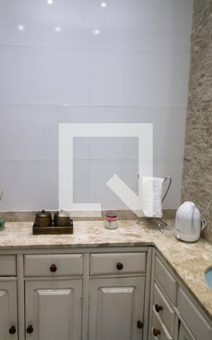 Apartamento à venda com 86m², 2 quartos e 1 vagaBanheiro