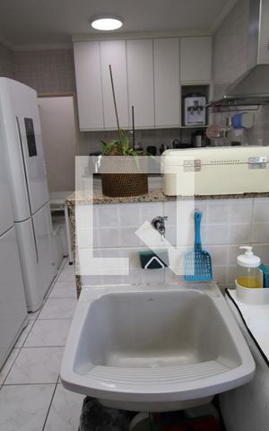 Apartamento à venda com 86m², 2 quartos e 1 vagaÁrea de Serviço
