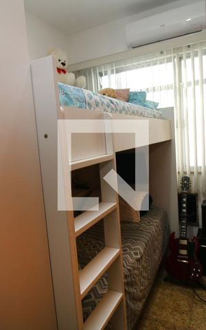 Apartamento à venda com 86m², 2 quartos e 1 vagaQuarto 2