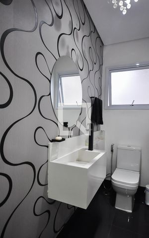 Casa para alugar com 350m², 5 quartos e 4 vagas Casa para alugar com 350m², 5 quartos e 4 vagasLavabo
