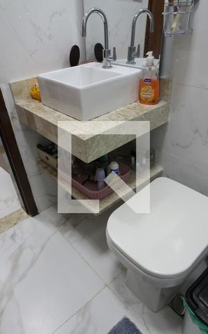 Casa à venda com 1400m², 3 quartos e 6 vagasBanheiro da Suíte 1
