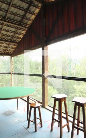 Casa à venda com 1400m², 3 quartos e 6 vagasMezanino