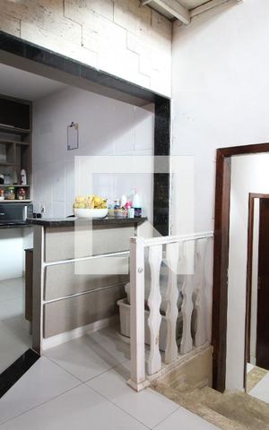 Casa à venda com 1400m², 3 quartos e 6 vagasSala 