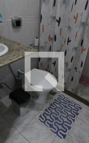 Casa à venda com 1400m², 3 quartos e 6 vagasBanheiro da Suíte 2