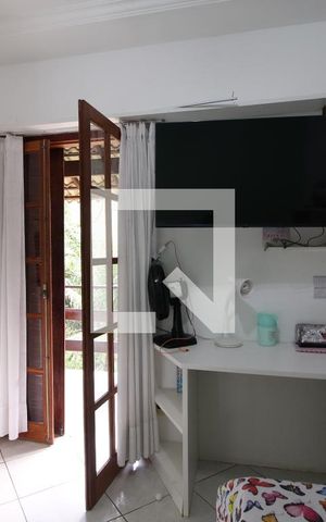Casa à venda com 1400m², 3 quartos e 6 vagasSuíte 2