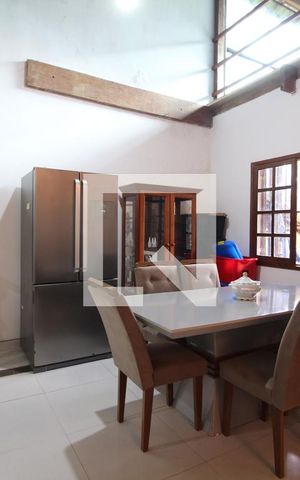 Casa à venda com 1400m², 3 quartos e 6 vagasSala 