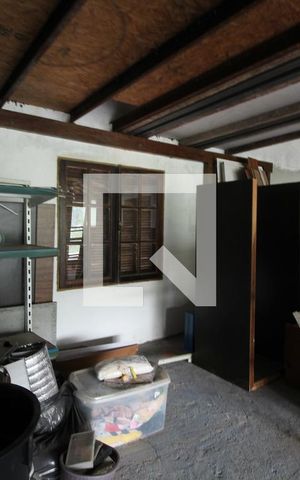 Casa à venda com 1400m², 3 quartos e 6 vagasMezanino