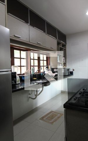 Casa à venda com 1400m², 3 quartos e 6 vagasCozinha