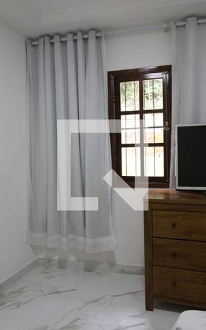 Casa à venda com 1400m², 3 quartos e 6 vagasSuíte 1