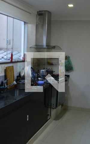 Casa de condomínio para alugar com 320m², 5 quartos e 2 vagasCozinha