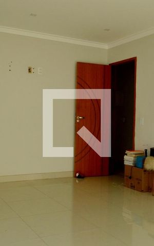 Casa de condomínio para alugar com 320m², 5 quartos e 2 vagasSuíte 3