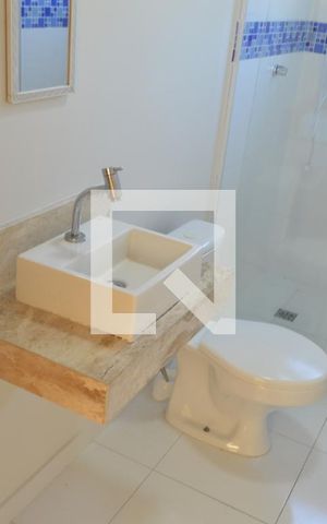 Casa de condomínio para alugar com 320m², 5 quartos e 2 vagasBanheiro
