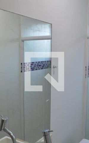 Casa de condomínio para alugar com 320m², 5 quartos e 2 vagasBanheiro da Suíte 2
