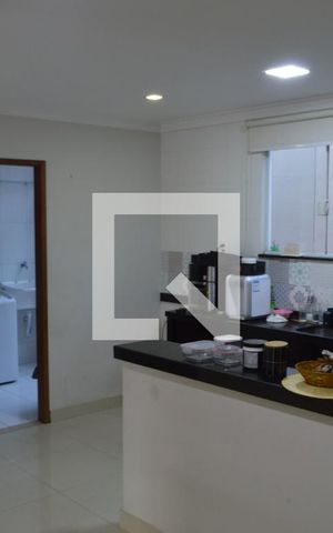 Casa de condomínio para alugar com 320m², 5 quartos e 2 vagasCozinha
