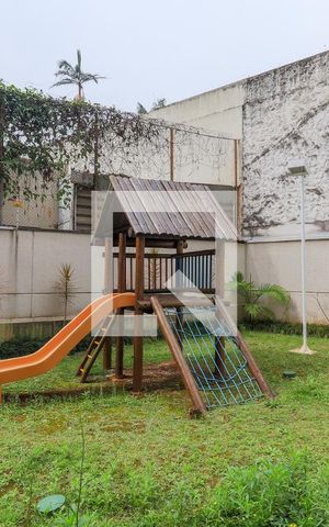 Apartamento para alugar com 64m², 2 quartos e 1 vaga Apartamento para alugar com 64m², 2 quartos e 1 vagaÁrea comum - Playground