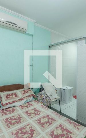 Casa à venda com 280m², 4 quartos e 3 vagas Casa à venda com 280m², 4 quartos e 3 vagasSuíte 1