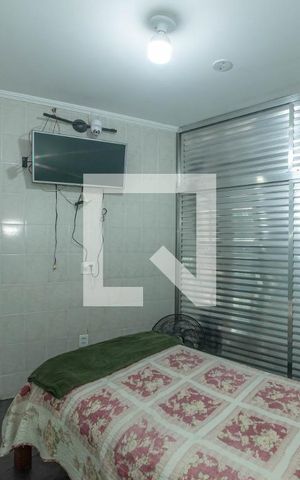 Casa à venda com 280m², 4 quartos e 3 vagas Casa à venda com 280m², 4 quartos e 3 vagasSuíte 1
