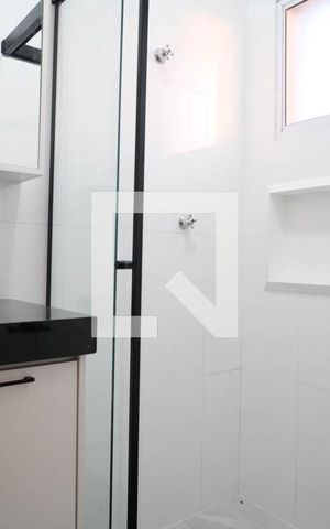 Casa de condomínio para alugar com 110m², 3 quartos e 2 vagas Casa de condomínio para alugar com 110m², 3 quartos e 2 vagasBanheiro