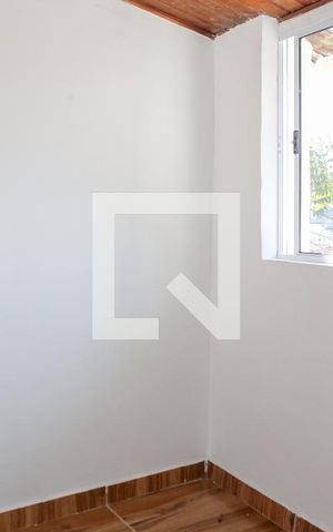 Casa para alugar com 75m², 2 quartos e sem vagaQuarto