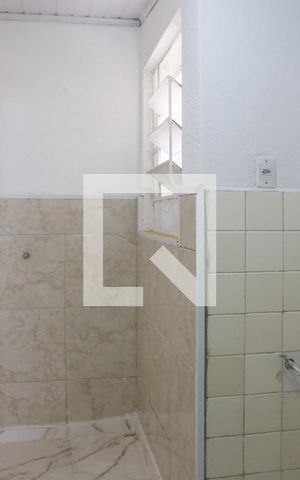 Casa para alugar com 75m², 2 quartos e sem vagaÁrea de Serviço