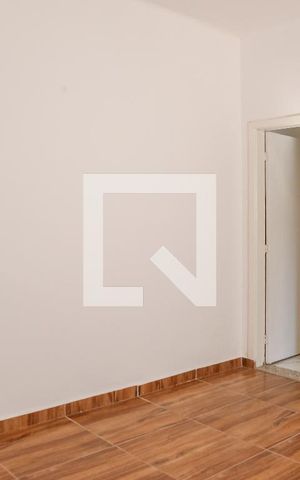 Casa para alugar com 75m², 2 quartos e sem vagaSala