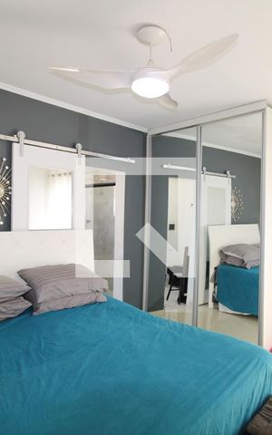 Casa à venda com 318m², 4 quartos e 4 vagasSuíte
