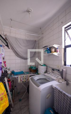 Apartamento à venda com 90m², 3 quartos e 1 vaga Apartamento à venda com 90m², 3 quartos e 1 vagaÁrea de Serviço