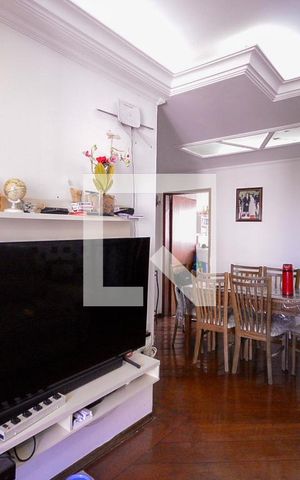 Apartamento à venda com 90m², 3 quartos e 1 vaga Apartamento à venda com 90m², 3 quartos e 1 vagaSala