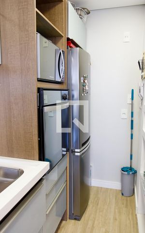 Apartamento à venda com 62m², 2 quartos e 1 vaga Apartamento à venda com 62m², 2 quartos e 1 vagaCozinha