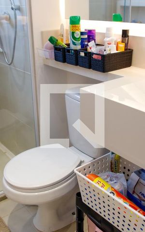Apartamento à venda com 62m², 2 quartos e 1 vaga Apartamento à venda com 62m², 2 quartos e 1 vagaBanheiro da Suíte 2